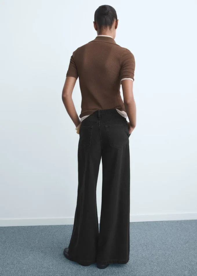 Weite Jeans mit Falten