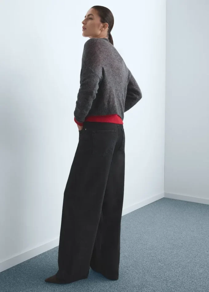 Weite Jeans mit mittlerer Leibhöhe Weite Jeans mit mittlerer Leibhöhe