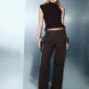 Weite Jeans mit Strasssteinen Weite Jeans mit Strasssteinen