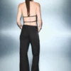 Weite Jeans mit Strasssteinen Weite Jeans mit Strasssteinen