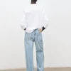 Weite Jeans mit umgeschlagenem Saum Weite Jeans mit umgeschlagenem Saum