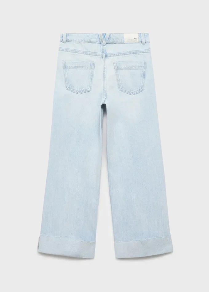 Weite Jeans mit umgeschlagenem Saum Weite Jeans mit umgeschlagenem Saum