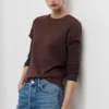 Weite Jeans mit umgeschlagenem Saum
