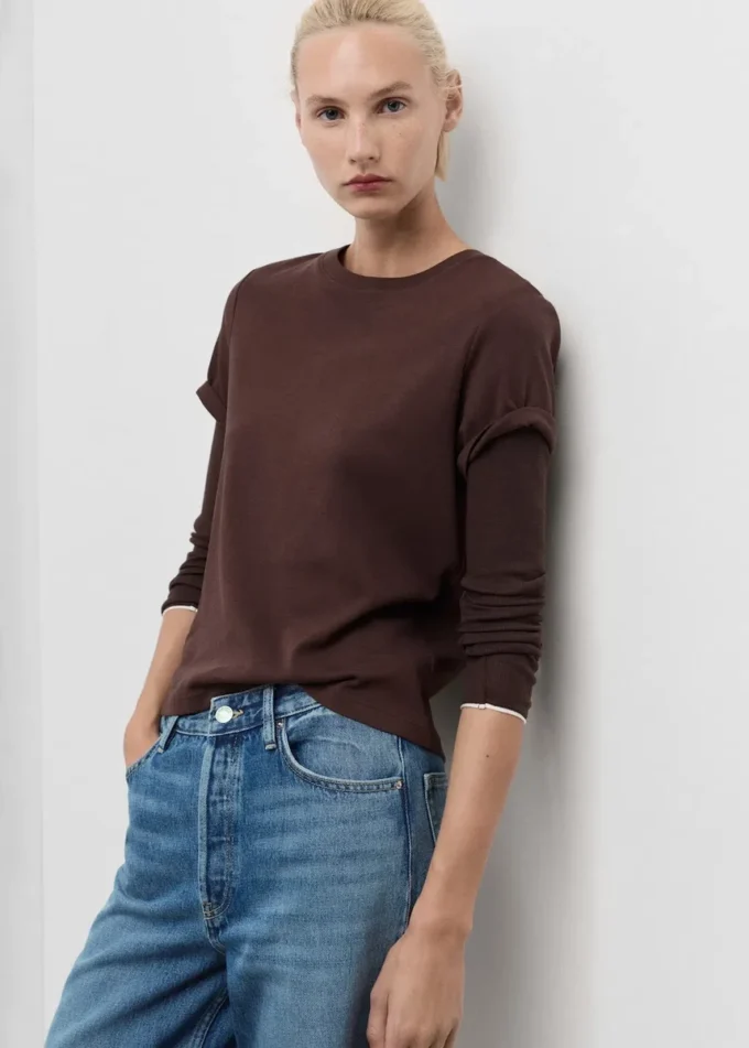 Weite Jeans mit umgeschlagenem Saum