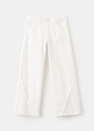 Weite Jeans mit Ziernähten
