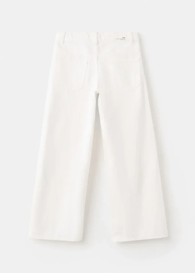 Weite Jeans mit Ziernähten Weite Jeans mit Ziernähten