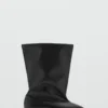 Weite Stiefel