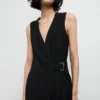 Wickeljumpsuit mit Gürtel Wickeljumpsuit mit Gürtel