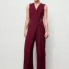 Wickeljumpsuit mit Gürtel Wickeljumpsuit mit Gürtel