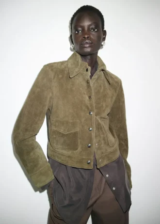 Wildlederjacke mit Knöpfen