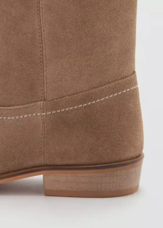 Wildlederstiefel