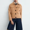 Wolljacke mit Taschen