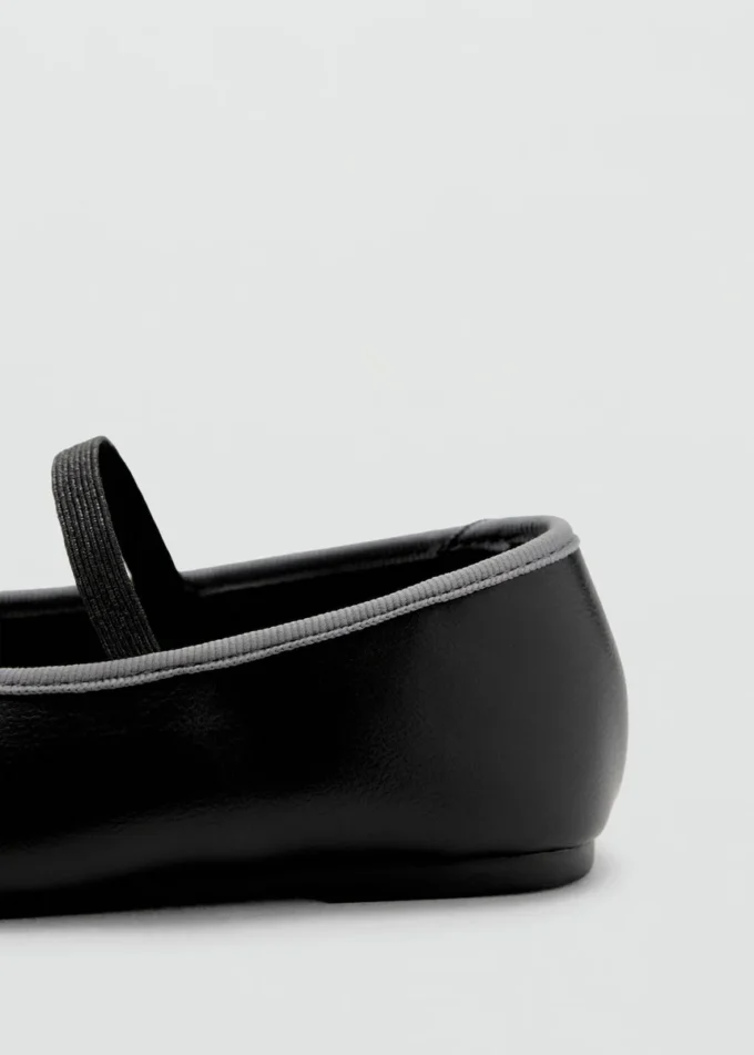 Zweifarbige Ballerinas mit Schleife Zweifarbige Ballerinas mit Schleife