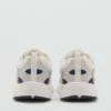 Zweifarbige Schnür-Sneaker Zweifarbige Schnür-Sneaker