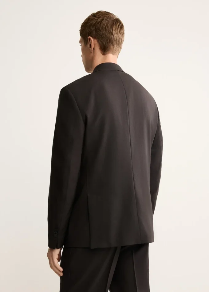 Zweireihige Anzugjacke aus 100 % italienischer Wolle Zweireihige Anzugjacke aus 100 % italienischer Wolle