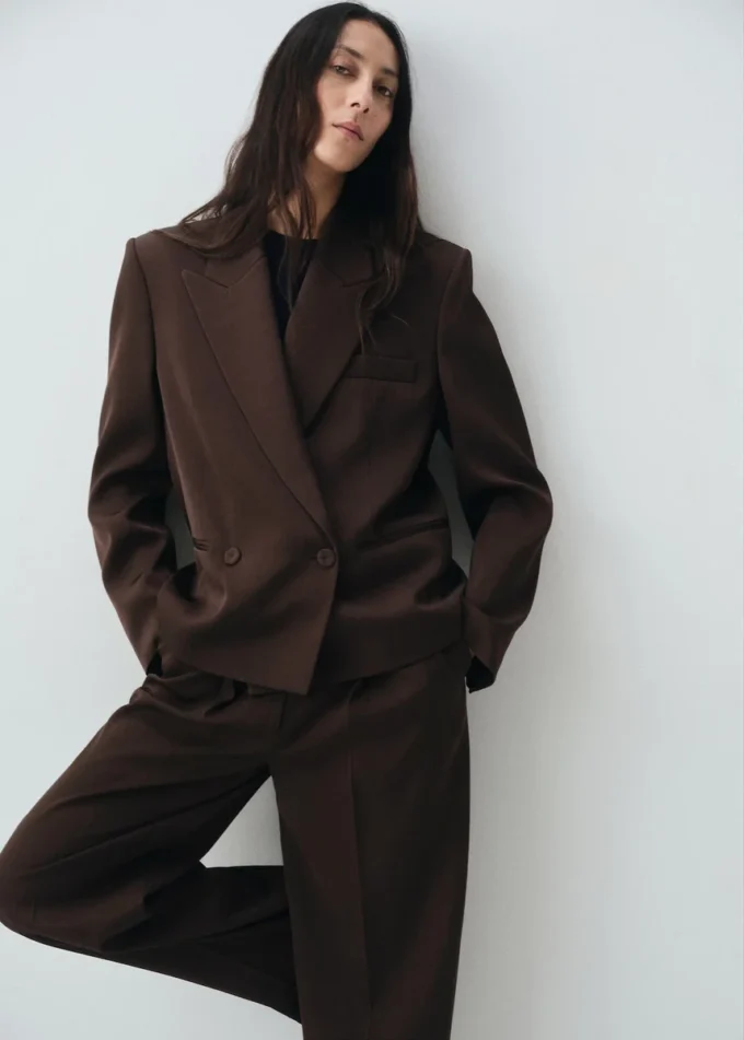 Zweireihiger Anzugblazer Zweireihiger Anzugblazer