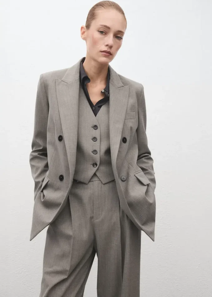 Zweireihiger Blazer aus Wollmischung