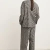 Zweiteiliger Baumwollpyjama mit Gingham-Karomuster Zweiteiliger Baumwollpyjama mit Gingham-Karomuster