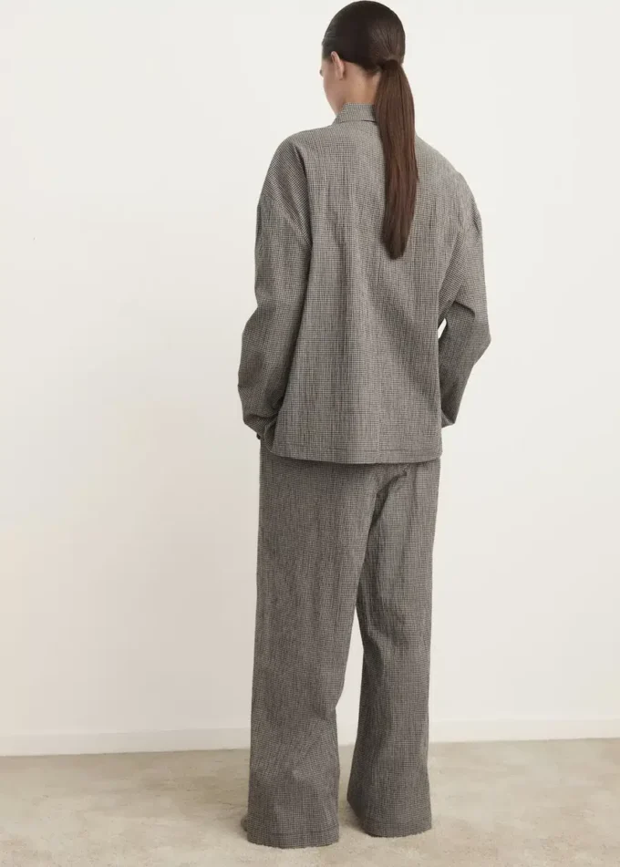 Zweiteiliger Baumwollpyjama mit Gingham-Karomuster Zweiteiliger Baumwollpyjama mit Gingham-Karomuster